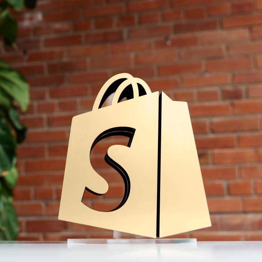 Shopify brand image